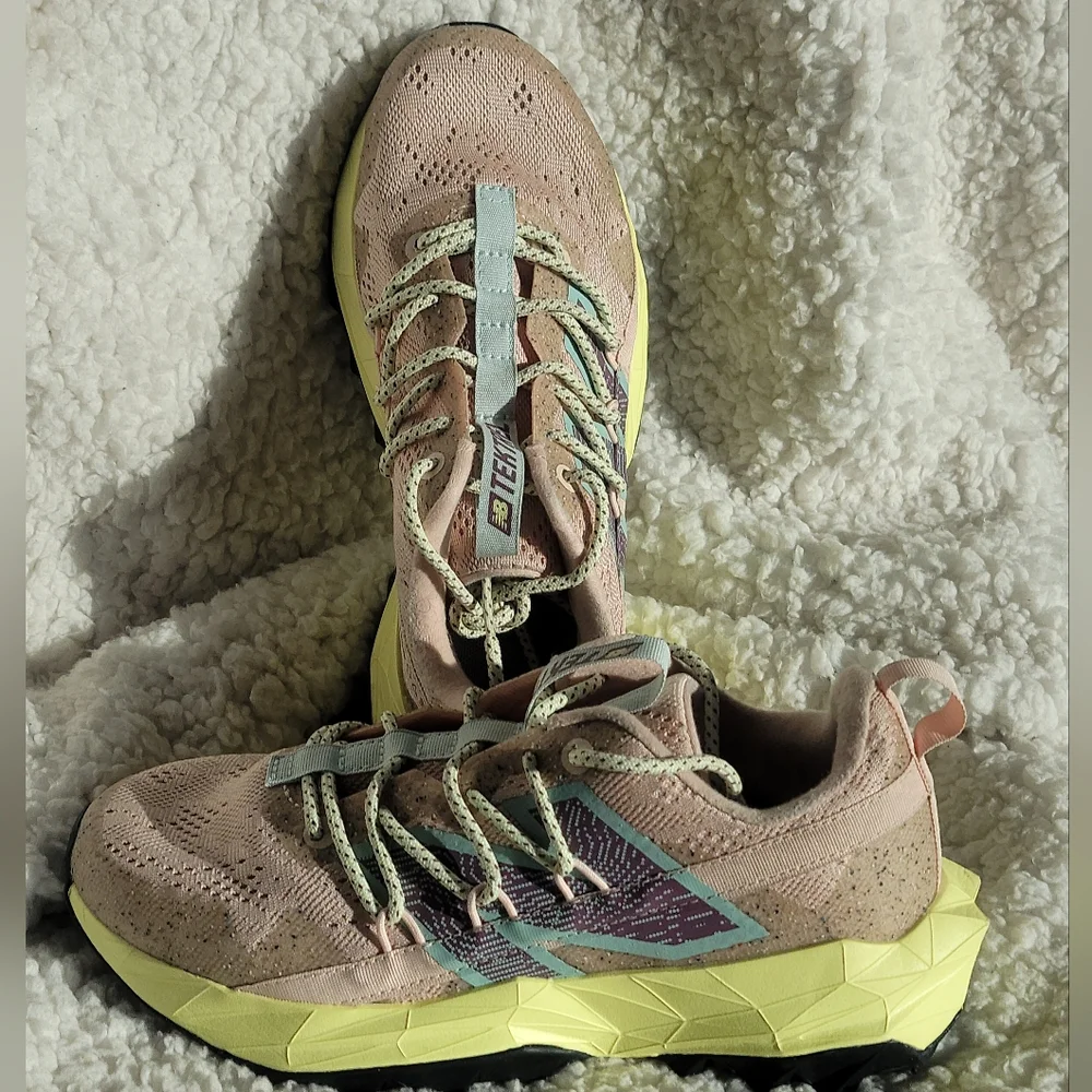 New Balance Tektrel V1 Trail Running Shoes Rose Pink Limelight 6.5